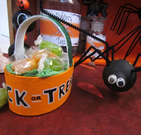 Halloween Trick or Treat Baskets 
