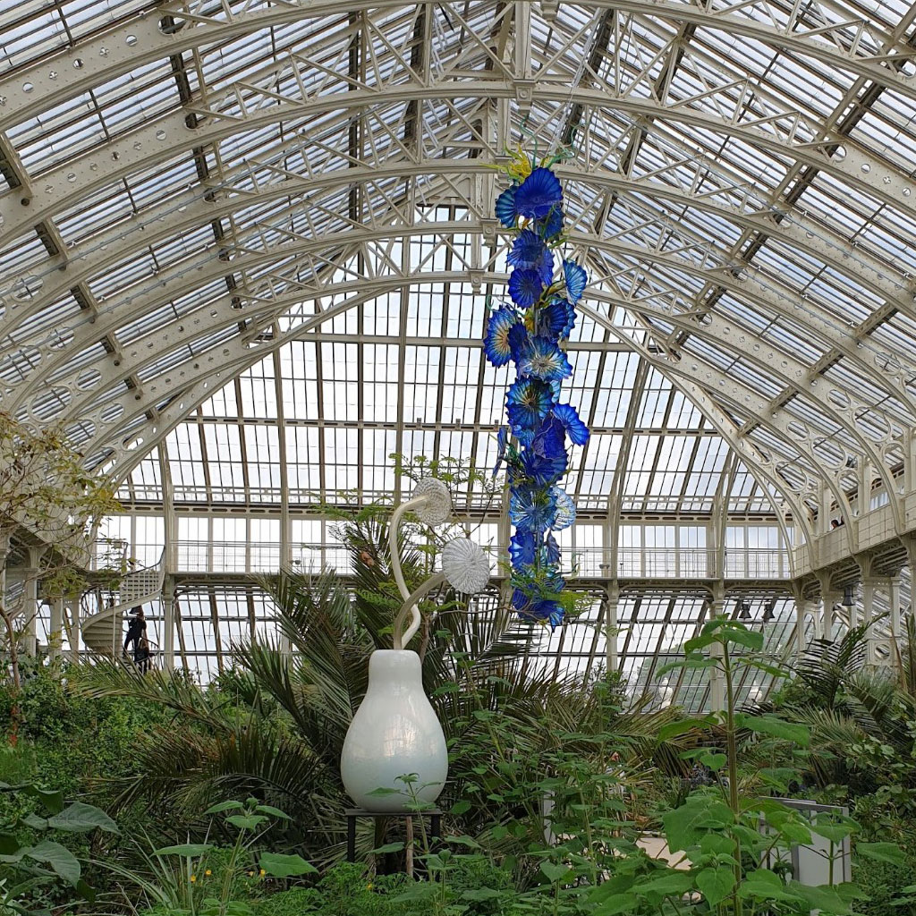 Glass Installation by Dale Chihuly at Kew Gardens